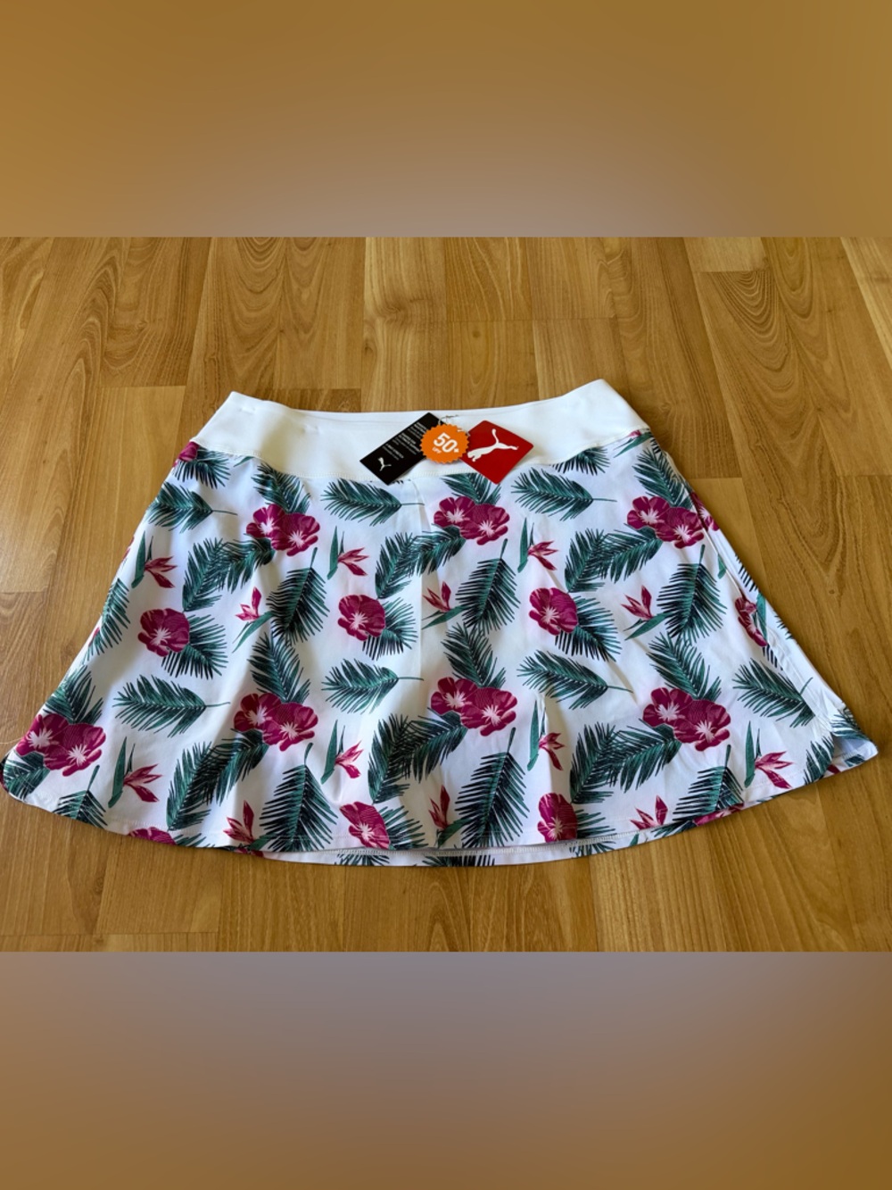Puma NWT “PWRShape Paradise” skort / skirt floral pattern‎ size large UPF 50+